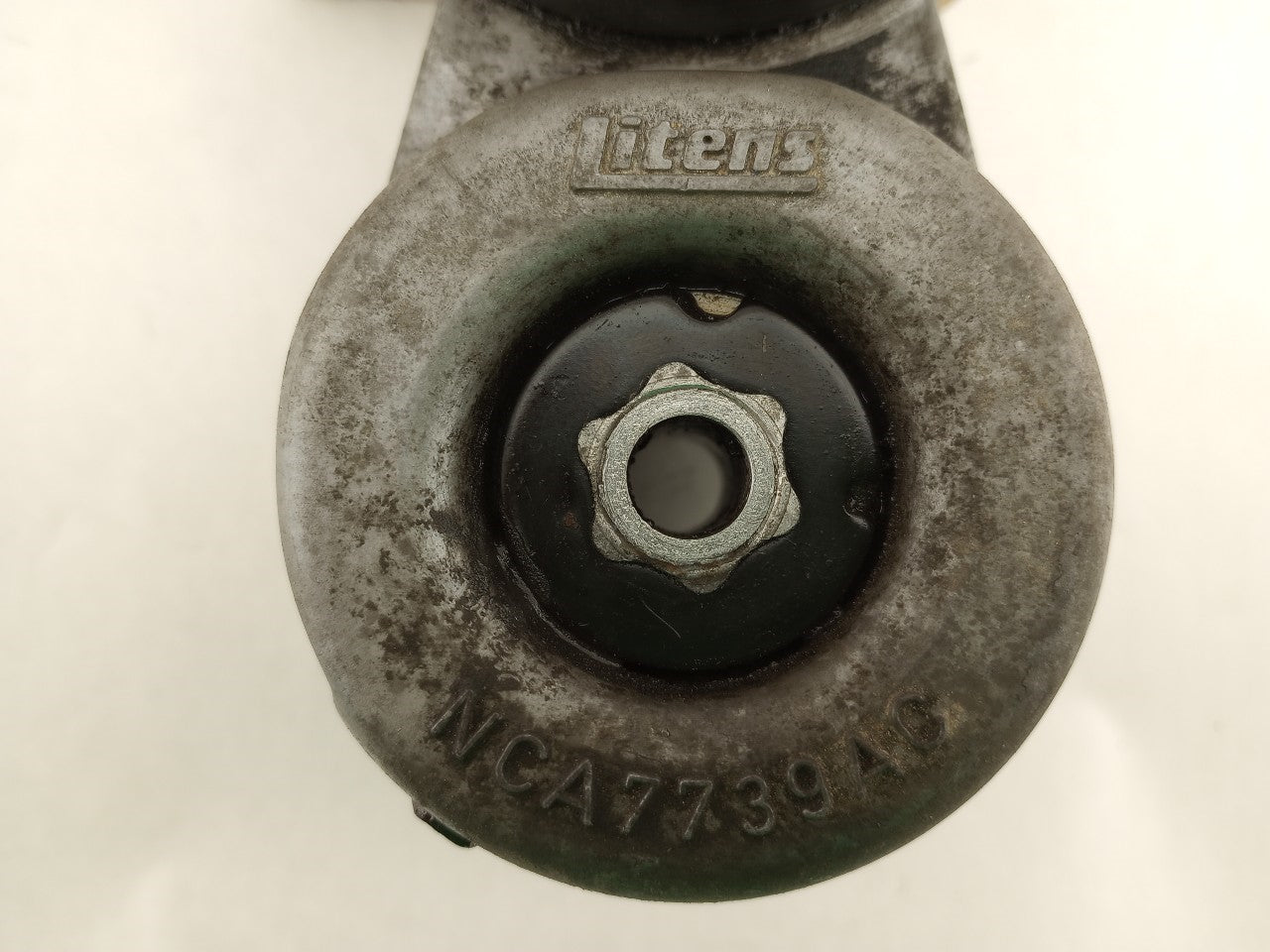 Jaguar XK8 Drive Belt Tensioner