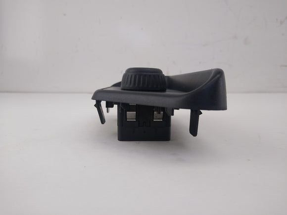 Land Rover Discovery Pair Of Front Electric Seat Switches