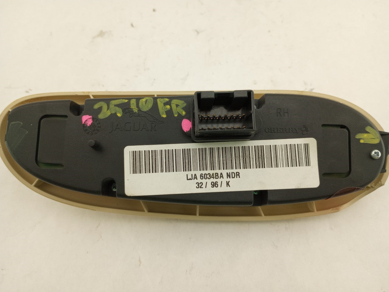 Jaguar XK8 Passenger Right Front Power Seat Switch - 0