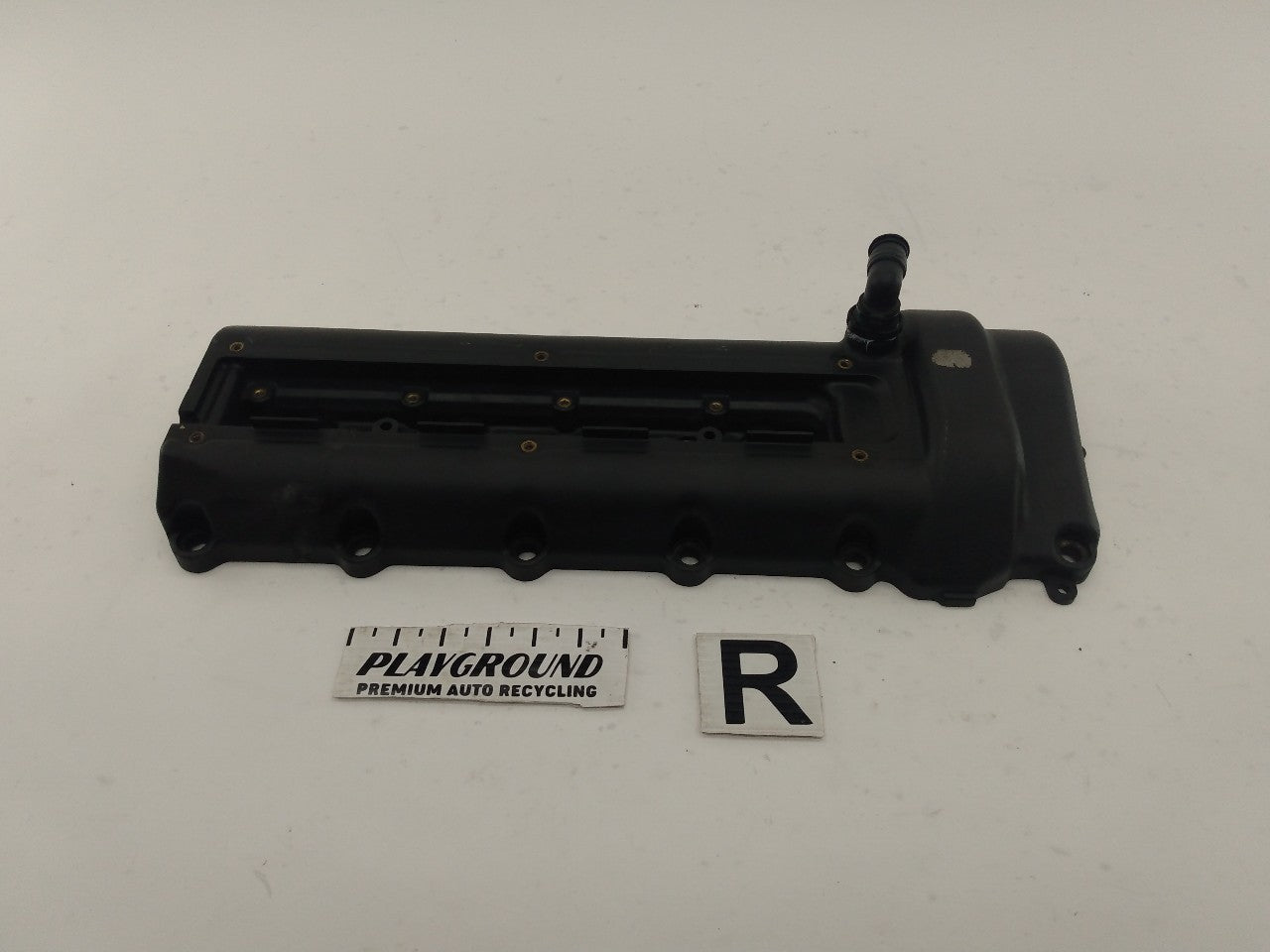 Jaguar XK8 Passenger Right Engine Valve Cover