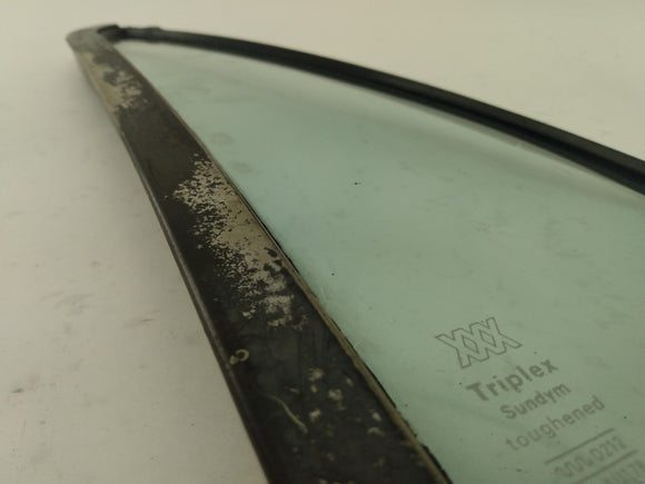 Jaguar XJS Driver Left Front Door Window Vent Glass