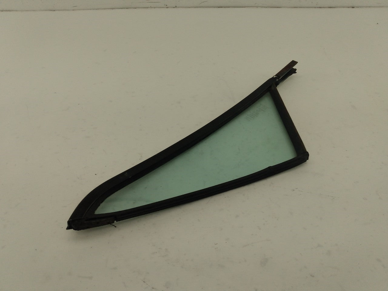 Jaguar XJS Driver Left Front Door Window Vent Glass