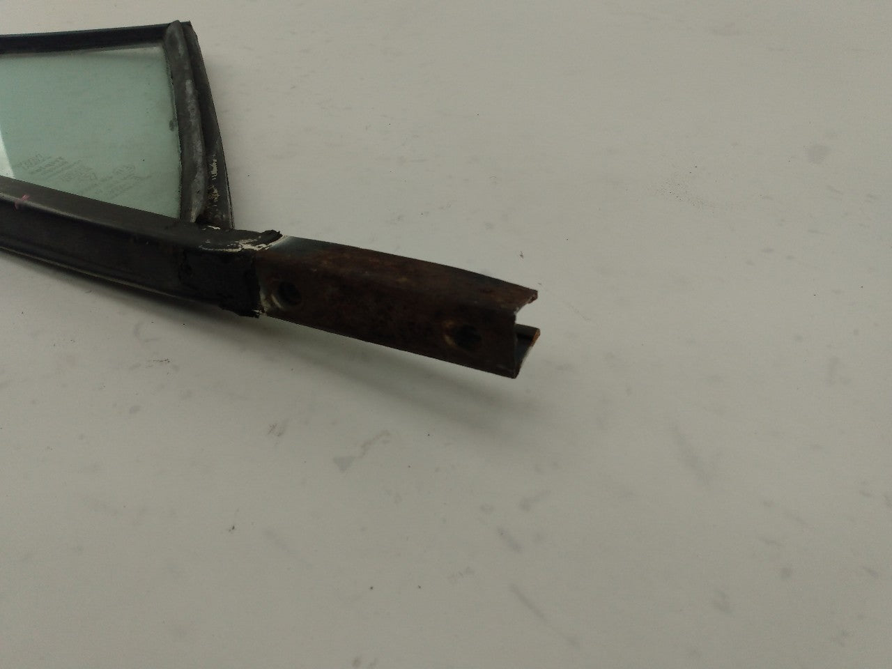 Jaguar XJS Passenger Right Front Door Window Vent Glass