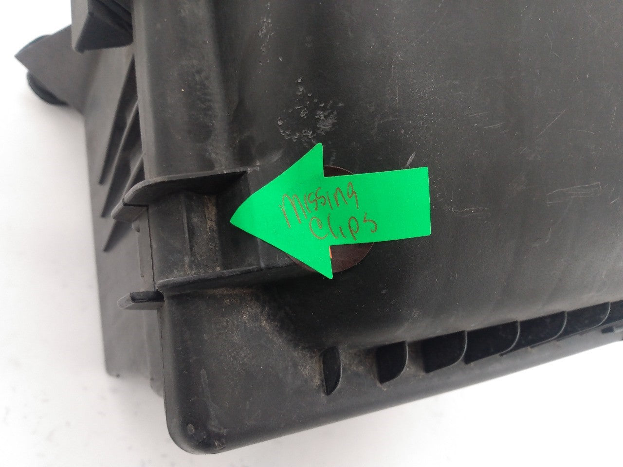 Volvo V70 Air Cleaner Housing