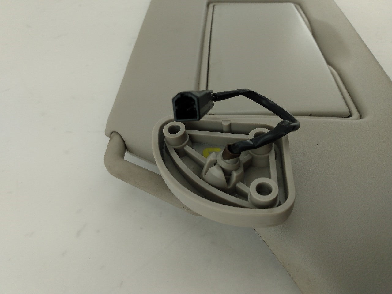 Land Rover Discovery Pair Of Sun Visors