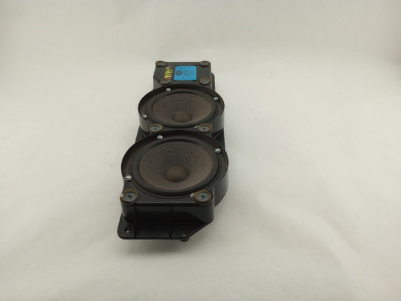 Land Rover Discovery Rear Tailgate Subwoofer Speakers