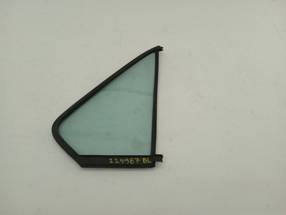 BMW 533I Driver Left Rear Door Window Vent Glass