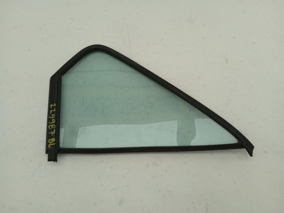 BMW 533I Driver Left Rear Door Window Vent Glass