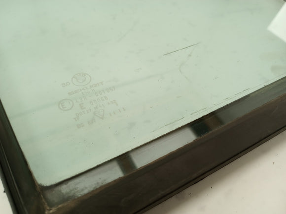 BMW 533I Driver Left Rear Door Window Vent Glass