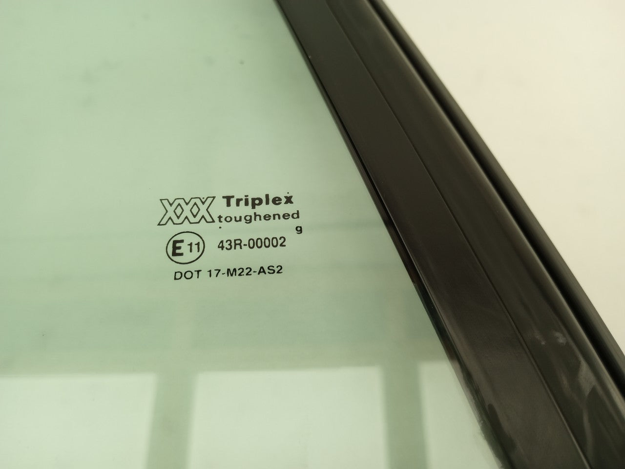 Jaguar XKR Passenger Right Rear Quarter Window Glass