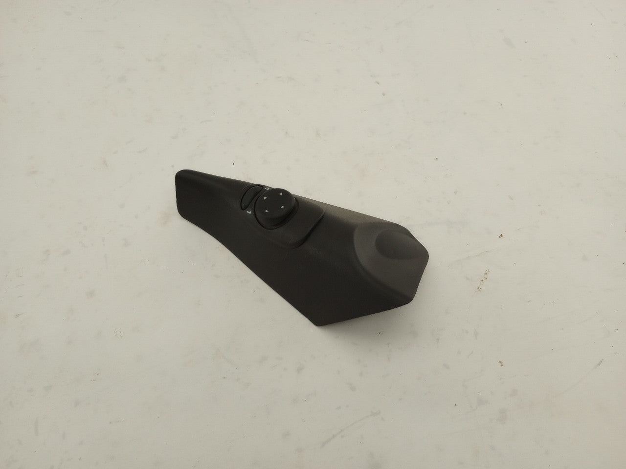 Saab 9-3 Driver Left Front Power Side View Mirror Switch