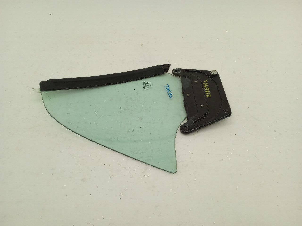 Jaguar XK8 Driver Left Rear Quarter Window Glass