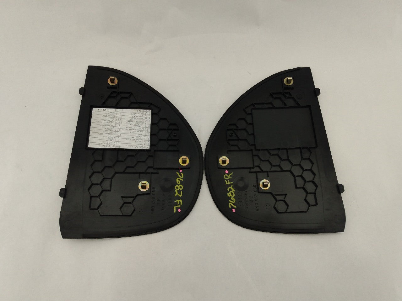 Audi TT Pair Of Dashboard End Caps - 0