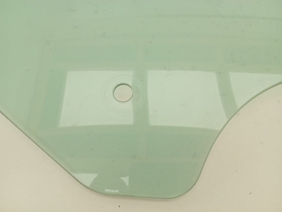 Audi TT Passenger Right Front Door Window Glass