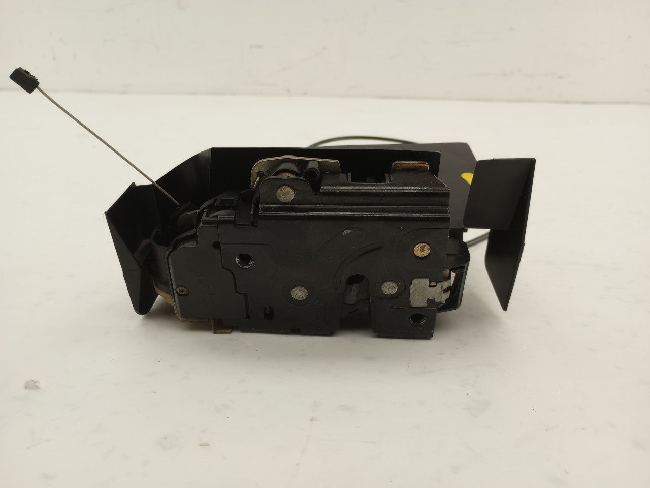 Audi TT Passenger Right Front Door Lock Actuator