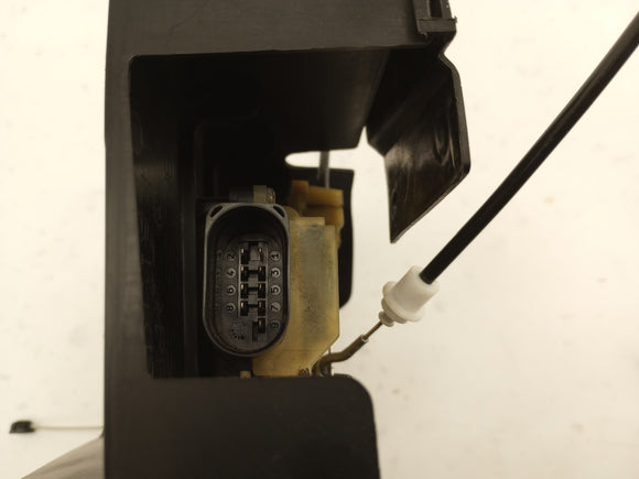 Audi TT Passenger Right Front Door Lock Actuator