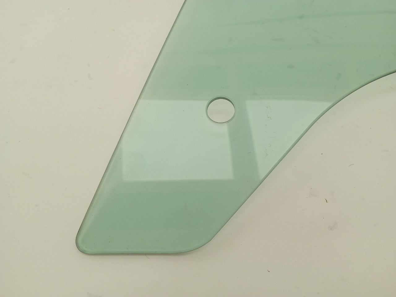 Audi TT Driver Left Front Door Window Glass