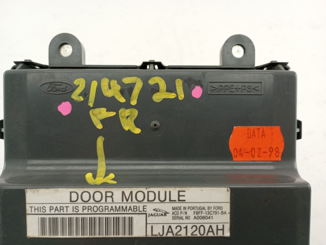 Jaguar XK8 Passenger Right Front Door Control Module