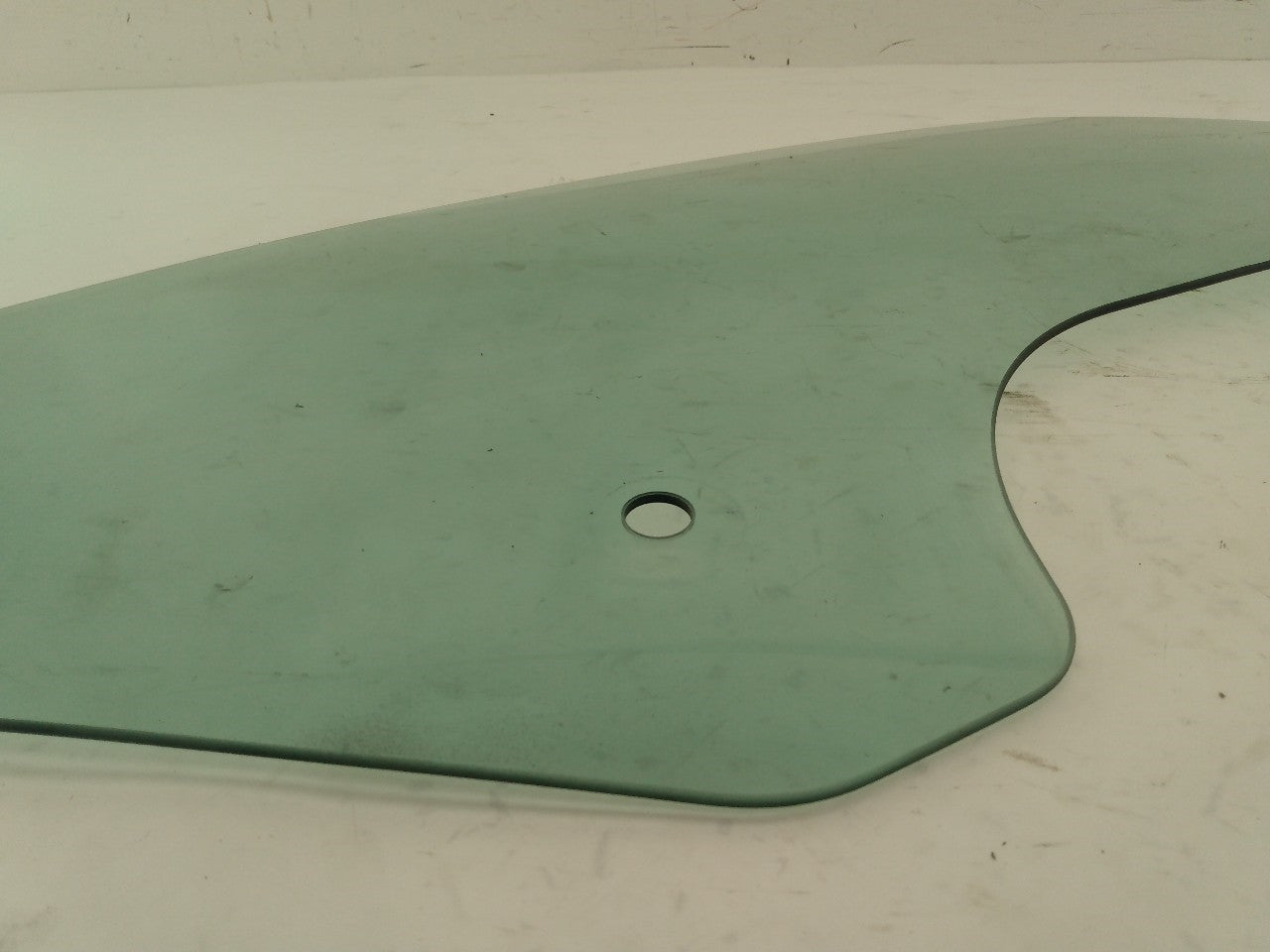 Audi TT Passenger Right Front Door Window Glass