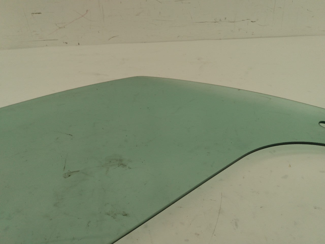Audi TT Passenger Right Front Door Window Glass
