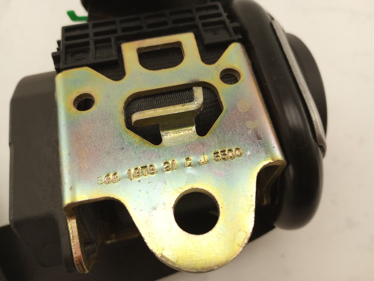 Audi TT Pair Of Front Seat Belt Retractors