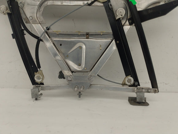 Audi TT Passenger Right Front Door Window Regulator