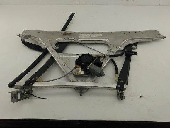 Audi TT Passenger Right Front Door Window Regulator