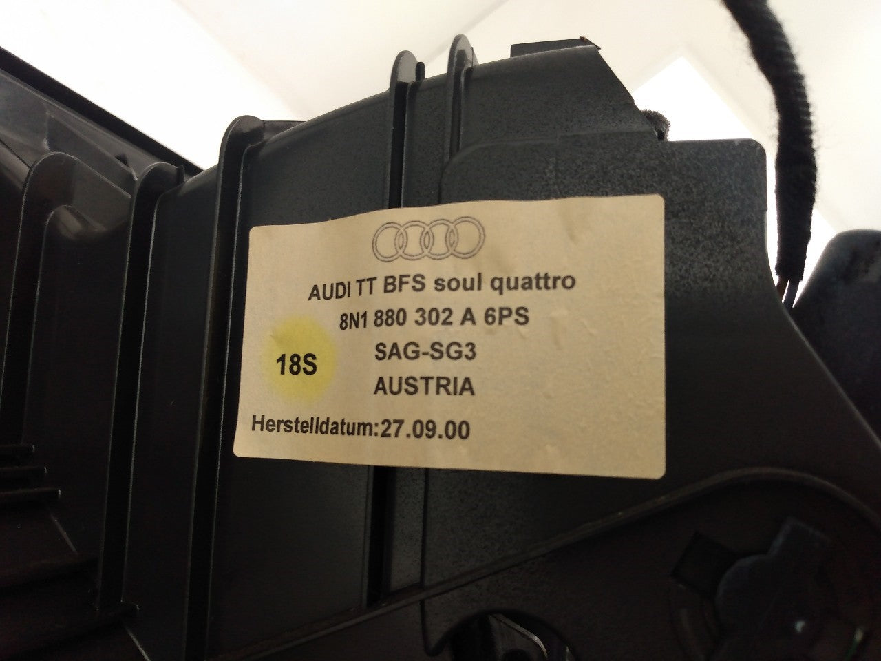 Audi TT Glove Box
