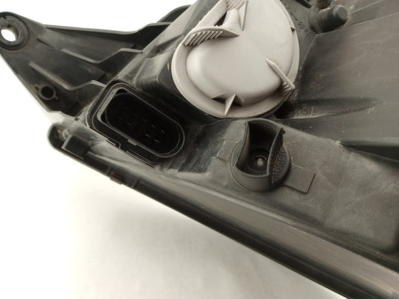 Audi TT Passenger Right Headlamp