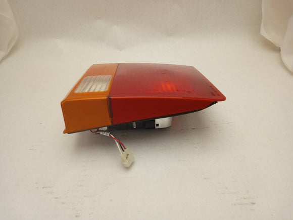 Land Rover Range Rover Passenger Right Inner Tail Light