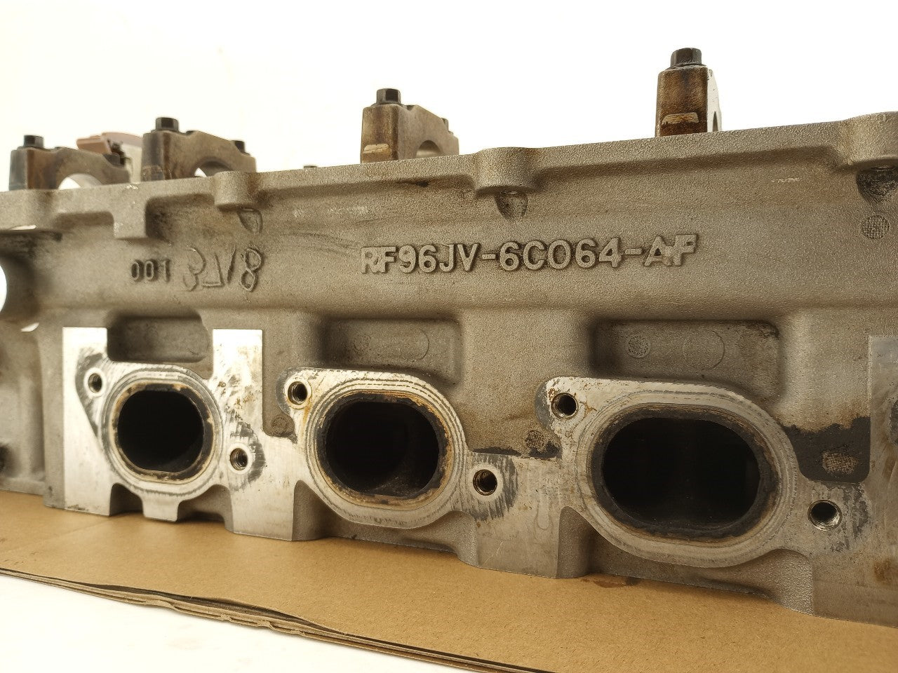 Jaguar XK8 Driver Left Engine Cylinder Head