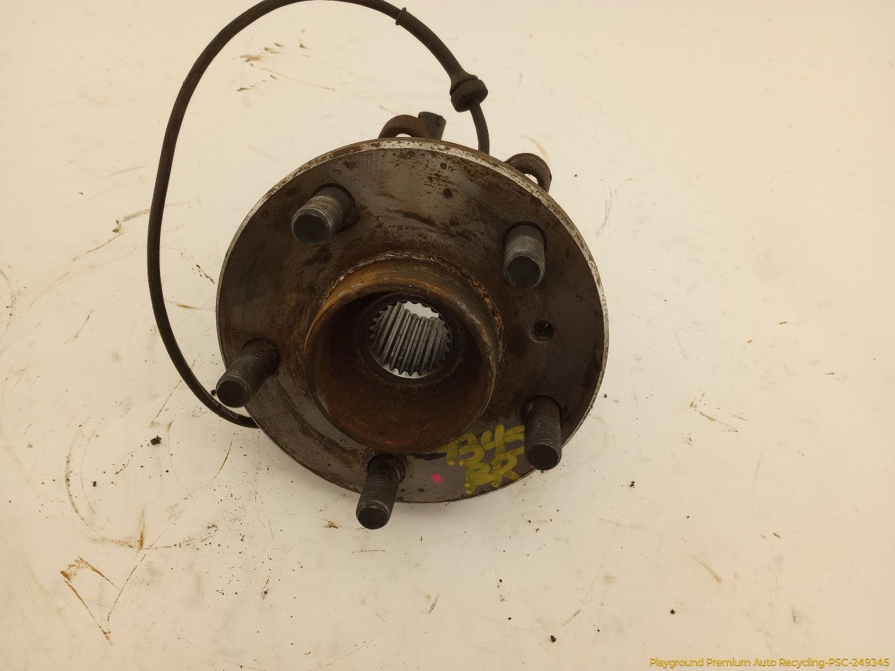 Land Rover Discovery Pair Of Rear Wheel Bearing Hubs
