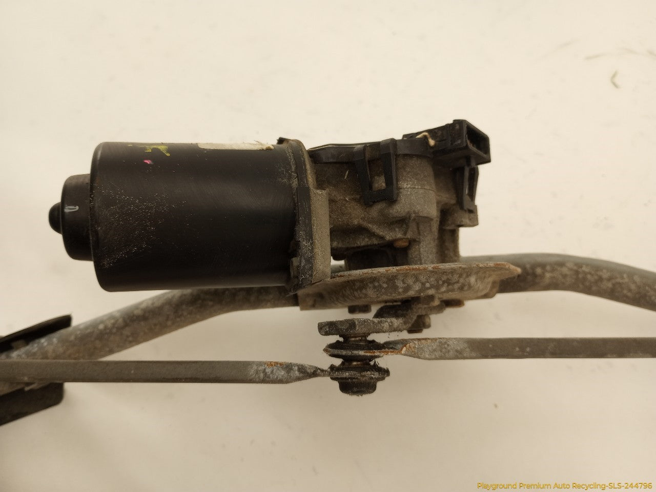 Audi TT Front Windshield Wiper Transmission & Motor