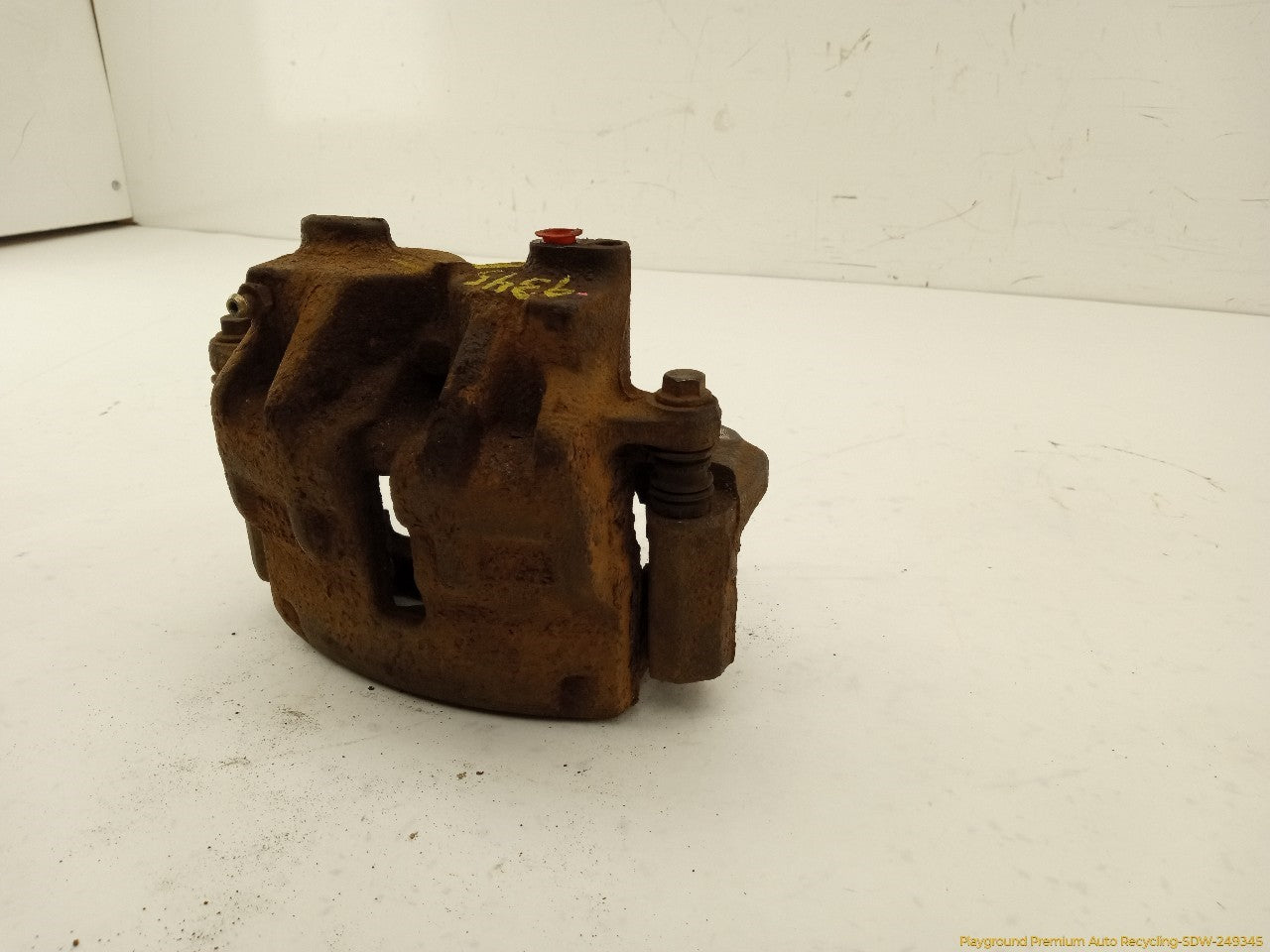 Land Rover Discovery Driver Left Front Brake Caliper
