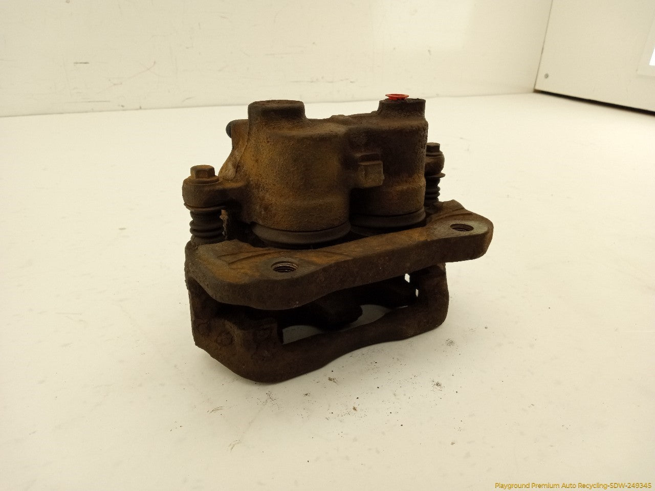 Land Rover Discovery Passenger Right Front Brake Caliper