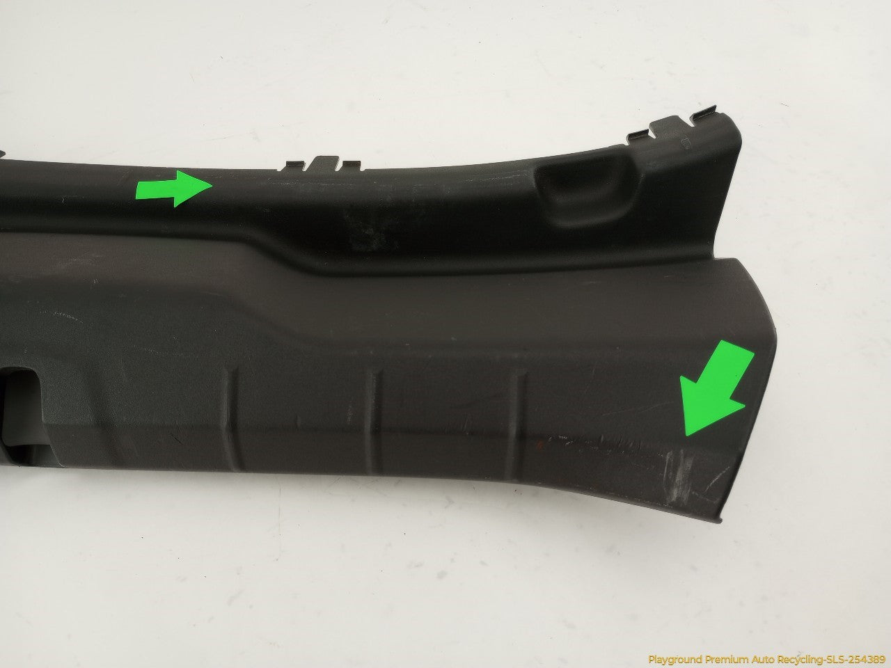 Volvo C30 Trunk Sill Trim Panel
