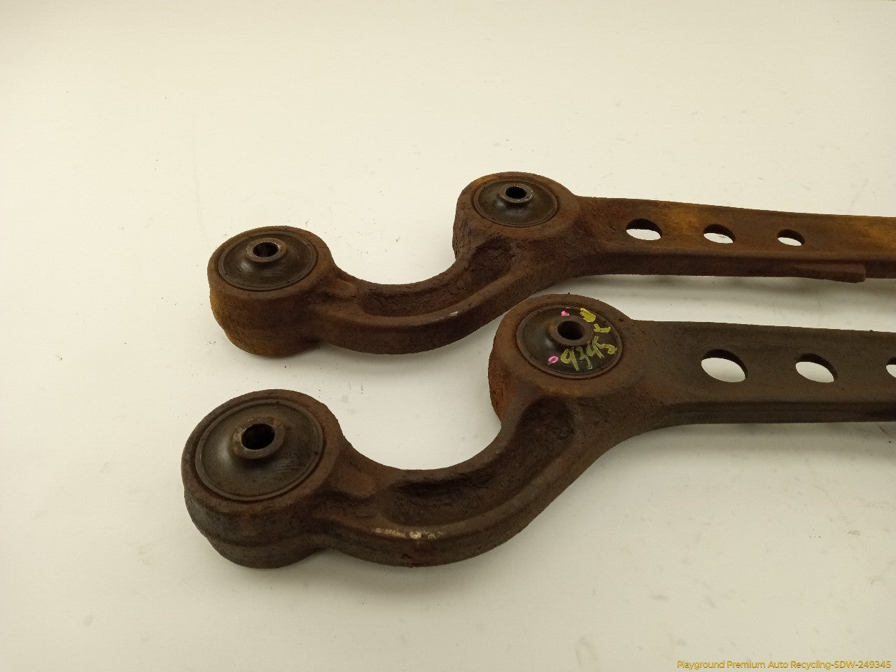 Land Rover Discovery Pair Of Front Trailing Arms