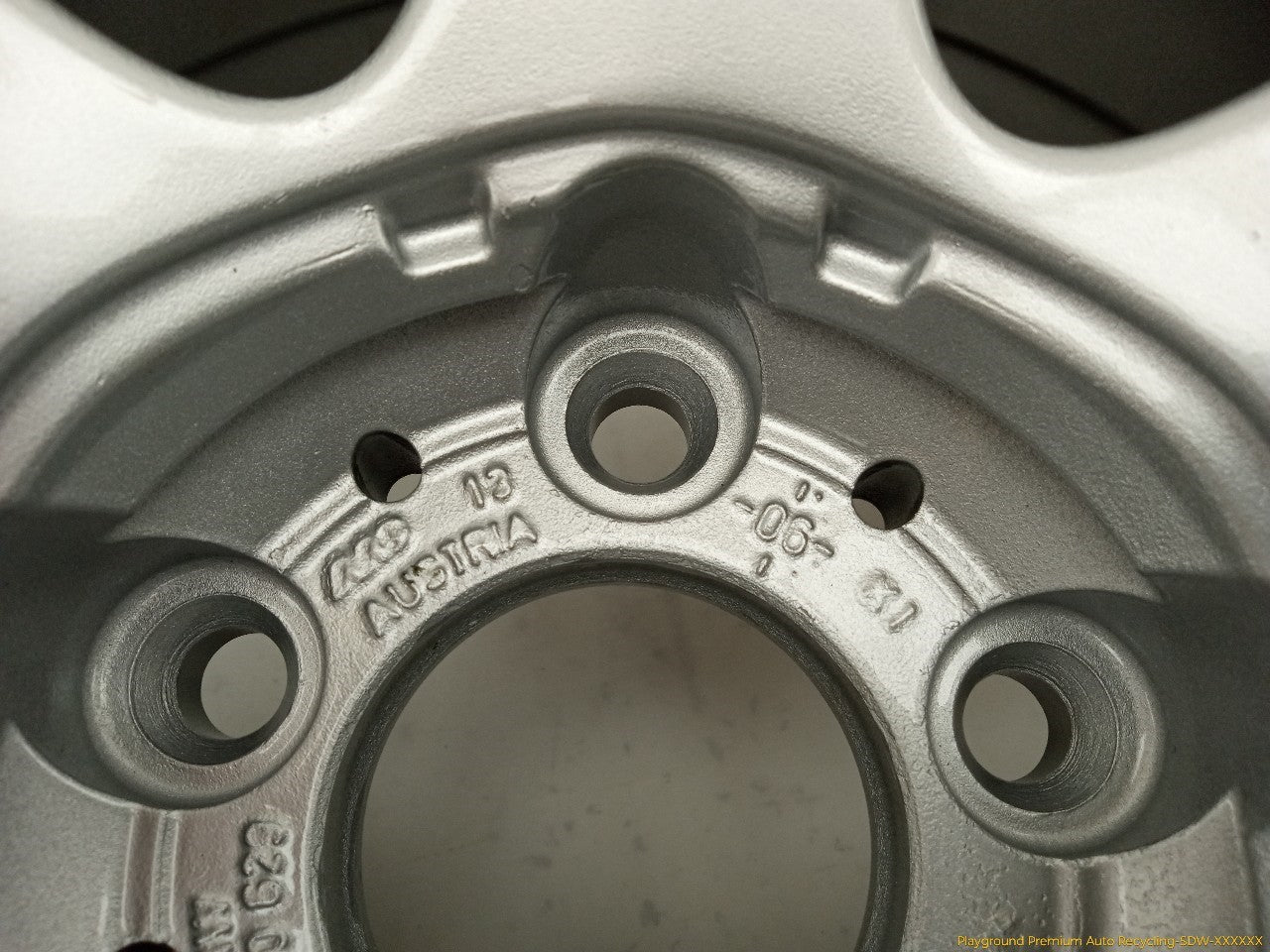 BMW 650i Singe Alloy Wheel Rim Flared 7 Spoke