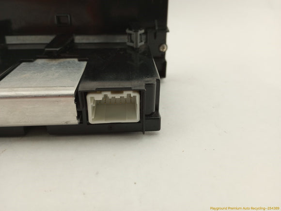 Volvo C30 Climate & Radio Info Display Screen