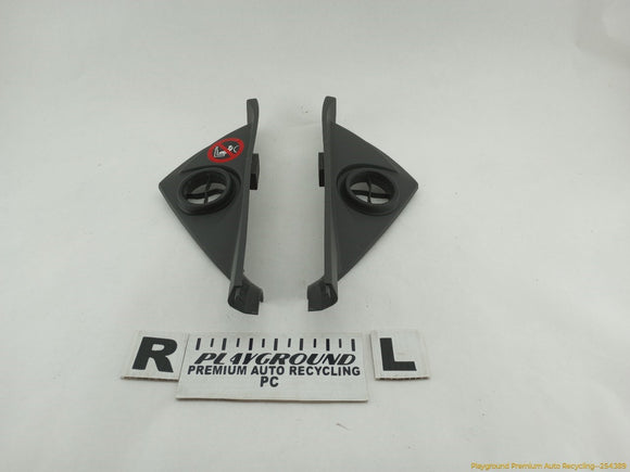 Volvo C30 Pair Of Dashboard End Trims