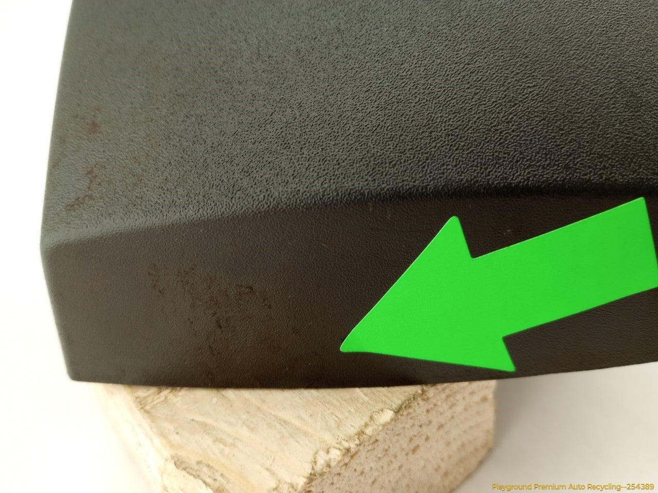 Volvo C30 Rear Center Console Trim Panel