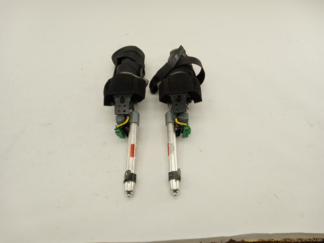 Volvo C30 Pair Of Front Seat Belt Retractors