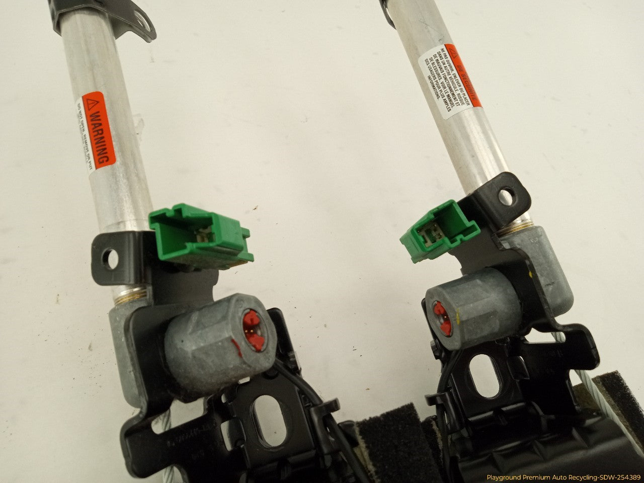 Volvo C30 Pair Of Front Seat Belt Retractors