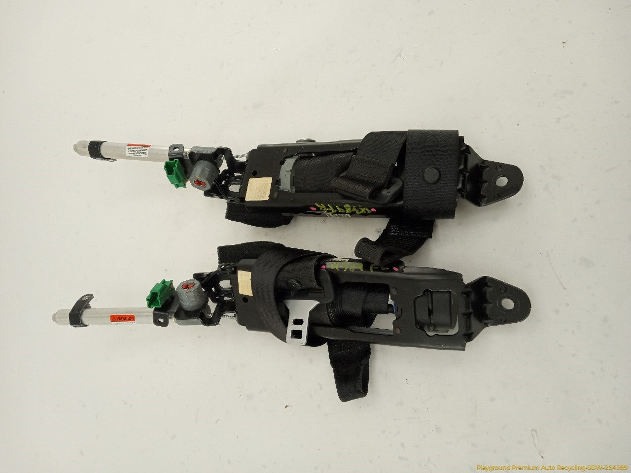 Volvo C30 Pair Of Front Seat Belt Retractors