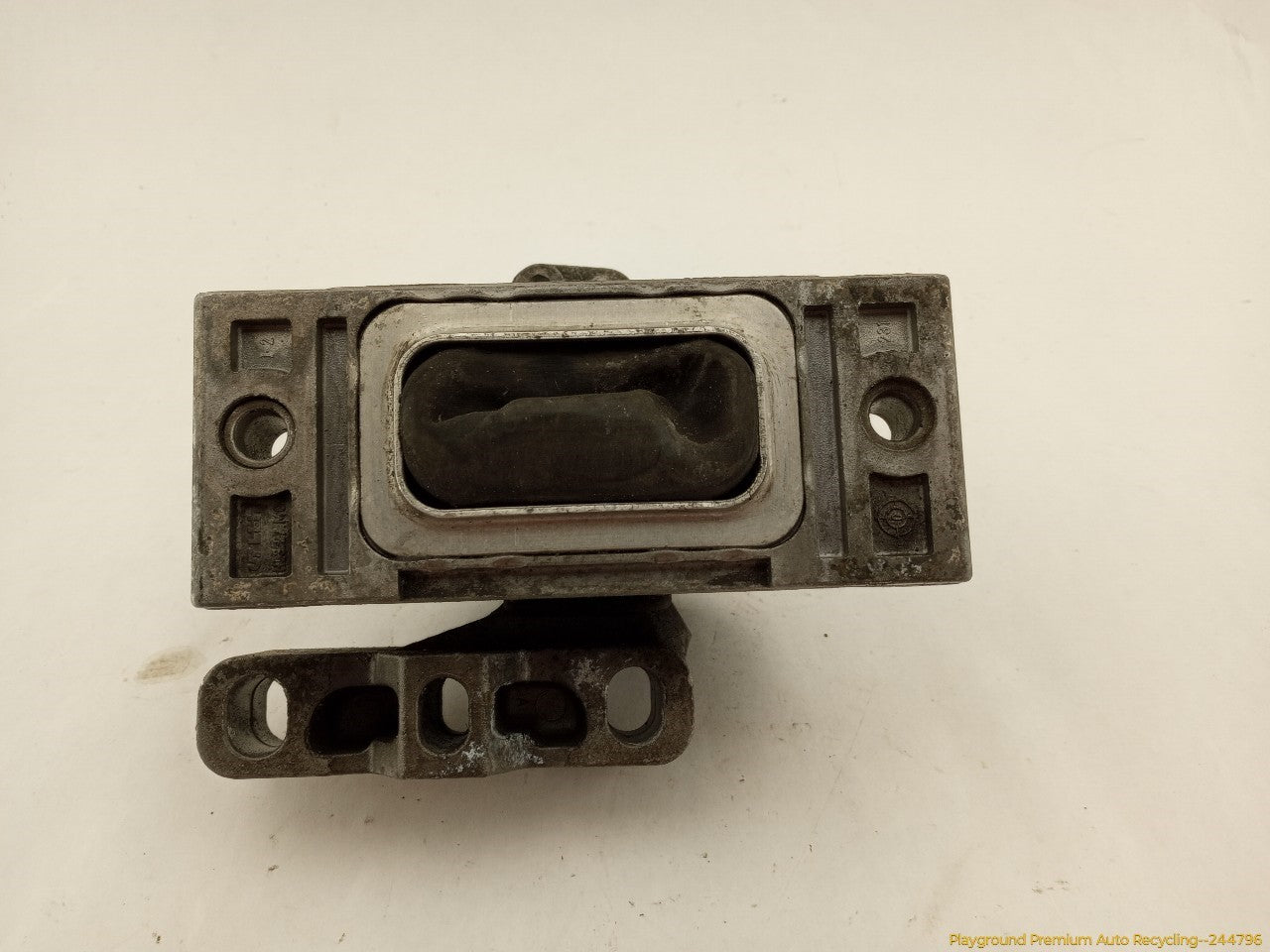 Audi TT Passenger Right Engine Mount - 0