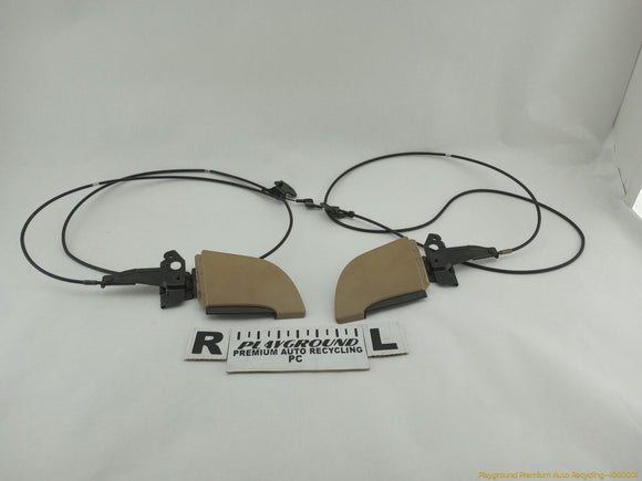 Mercedes CLK320 Pair Of Side Trunk Flaps