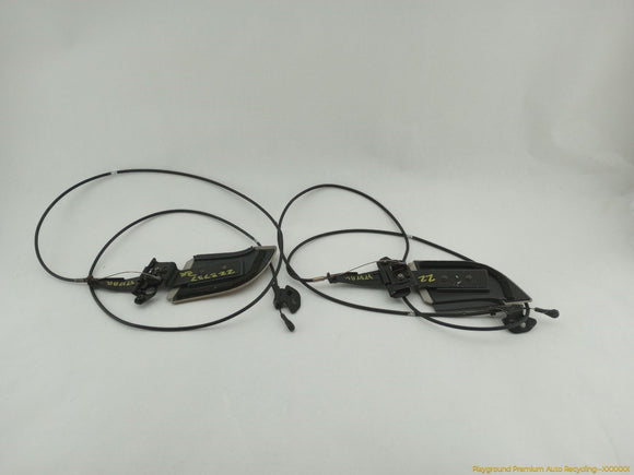 Mercedes CLK320 Pair Of Side Trunk Flaps