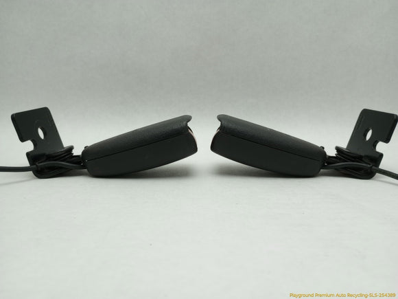 Volvo C30 Pair Of Rear Seat Belt Buckles