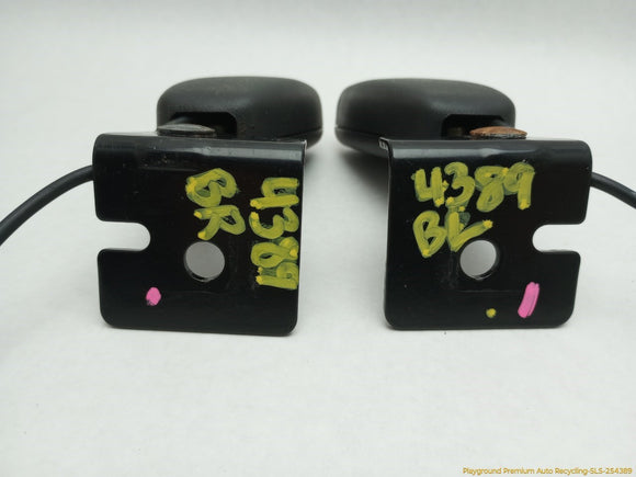 Volvo C30 Pair Of Rear Seat Belt Buckles