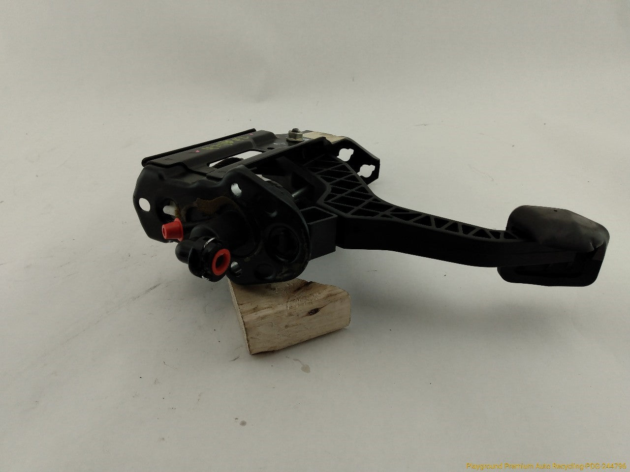 Audi TT Clutch Pedal